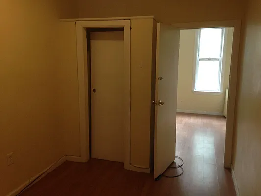 Rented by Nooklyn NYC LLC | media 28