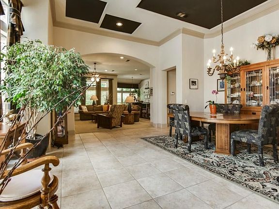 4th image of 6405 Oak Hollow Ln