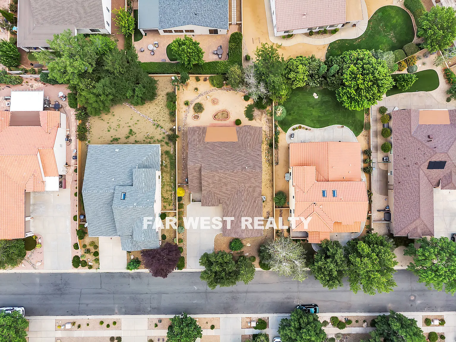 3 bed, 1800 sqft, $2,375 — Photo 2