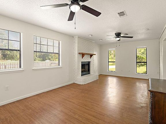 2nd image of 44351 S Baptist Rd
