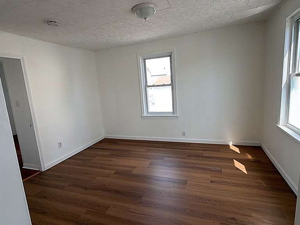 1st image of 84-88 Orange St #2S