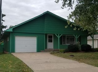 315 S Freeborn St, Marion, KS 66861