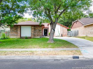 6527 Forest Vlg, San Antonio, TX 78250