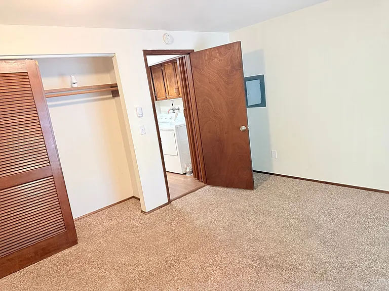 233 Dorn Ave #1 — Photo 14