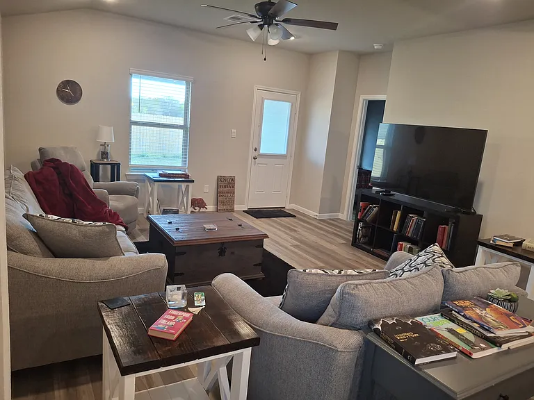 1864 Taggart Trl — Photo 5