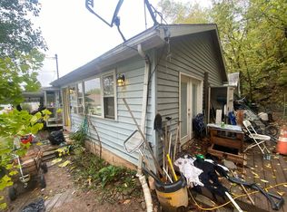 505 Walker St, Nitro, WV 25143