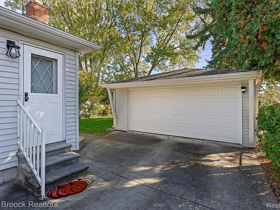 1602 Millard Ave, photo 29