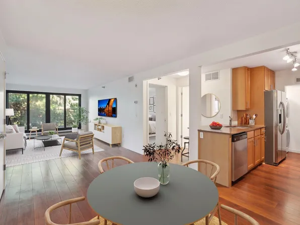 52 Groveland Ter #A207, Minneapolis, MN 55403