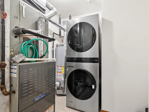 842 Ocean Parkway image 10 of 12