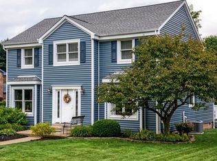 427 Tyburn Dr, Wexford, PA
