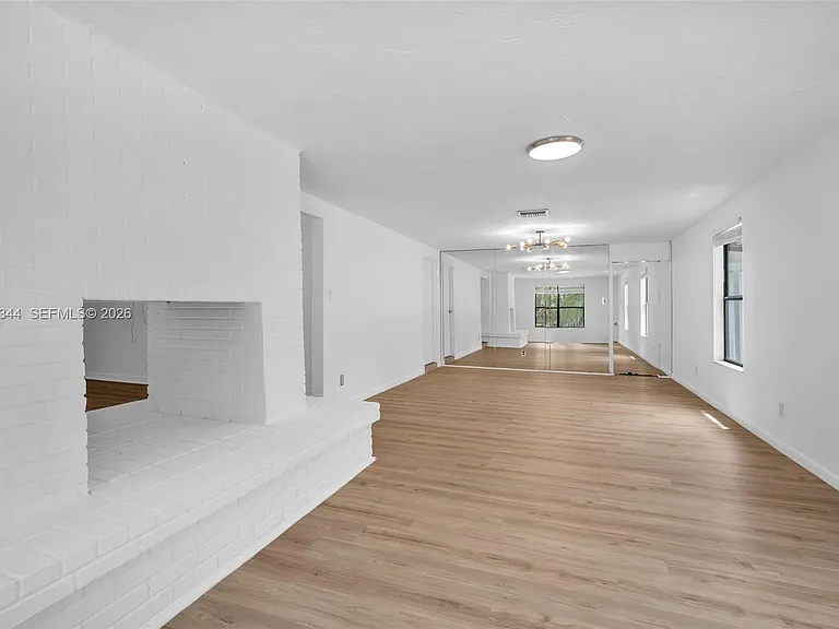 5096 SW 28th Ter — Photo 22