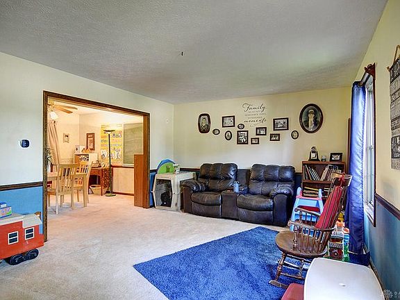 3rd image of 1020 Rambeau Dr