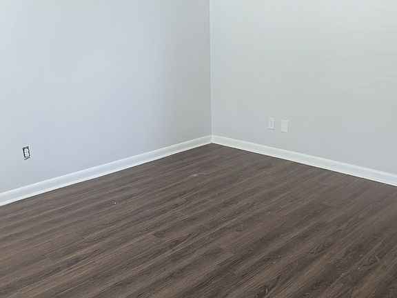 2nd image of 736 Mills St #B