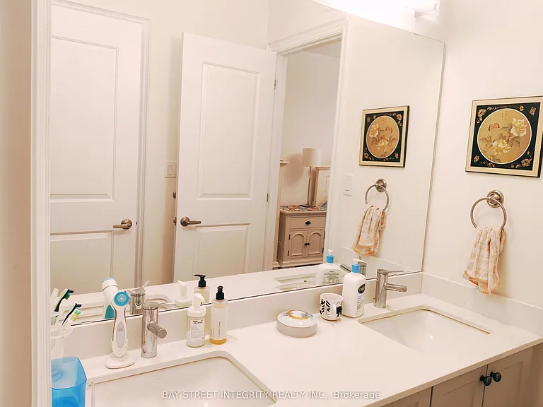 211 Hillsview Dr — Photo 11