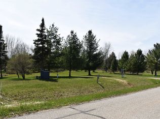 5445 Winchester Way, Gladwin, MI 48624