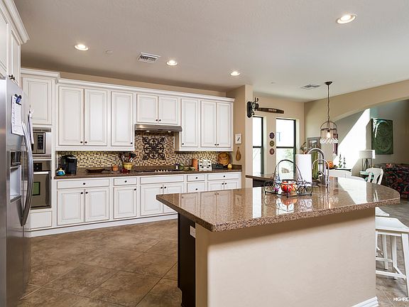 4th image of 9845 E Edgestone Dr
