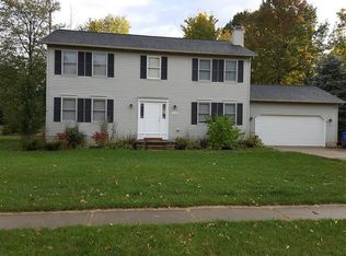 310 Hendrix Blvd, Lagrange, OH 44050