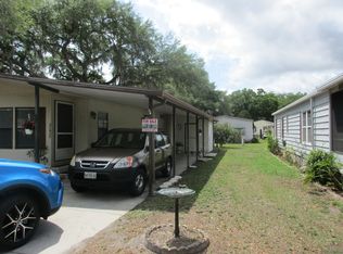 37628 Oak Lake Dr, Zephyrhills, FL 33541