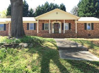 105 Iverson St, Greenville, SC 29615