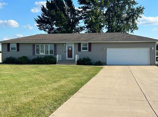 690 W 900 S, Hebron, IN 46341