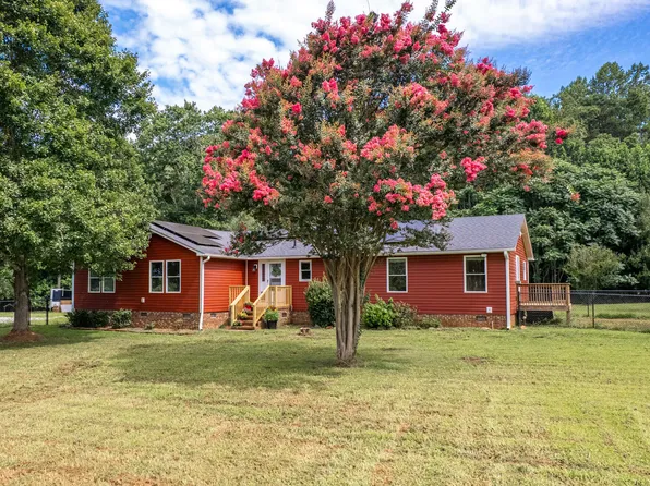 715 Harolds North Field Dr, Cedar Grove, NC 27231