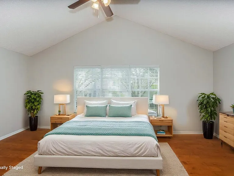 17703 Parkway Green Ln — Photo 9