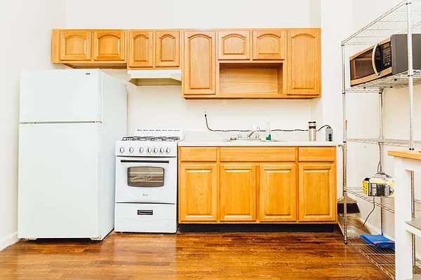 Rented by Nooklyn NYC LLC | media 33