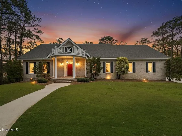 6465 Walden Pond Lane, Southport, NC 28461