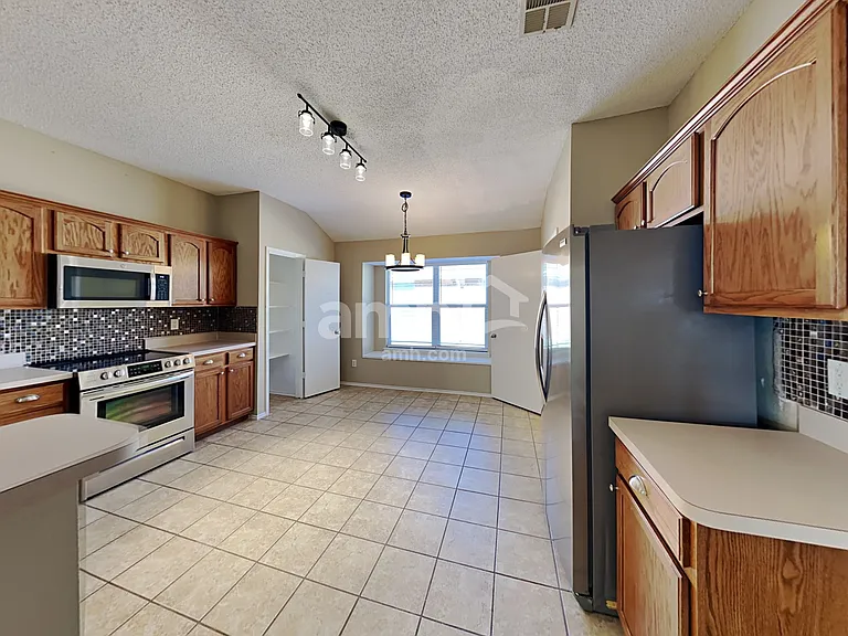 3999 Freedom Ln — Photo 3
