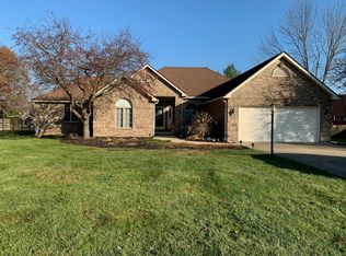 370 Treeline Rd, Terre Haute, IN 47802