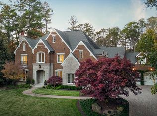5250 London Dr, Sandy Springs, GA 30327