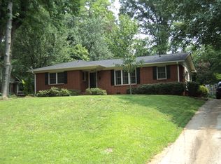 901 Camborne Pl, Charlotte, NC 28210