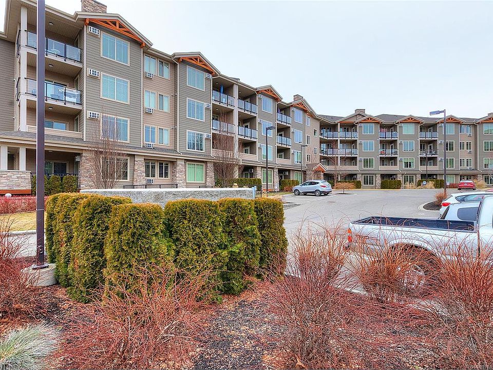 1st image of 3733 Casorso Rd #106