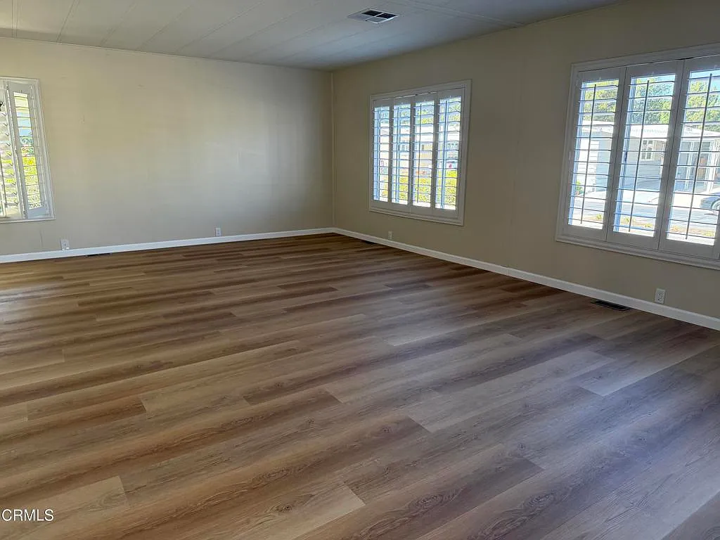 2 bed, 2.0 bath, 1440 sqft, $2,850 — Photo 2