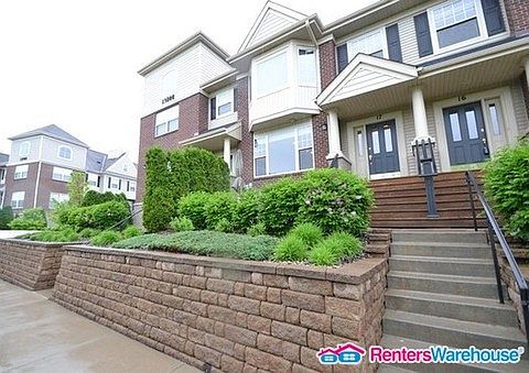 1st image of 13800 53rd Ave N APT 17