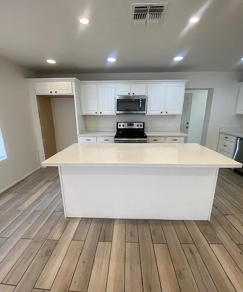 2662 W Isabella Ave — Photo 9