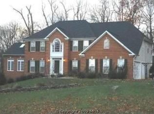 6950 Tanglewood Dr, Warrenton, VA 20187