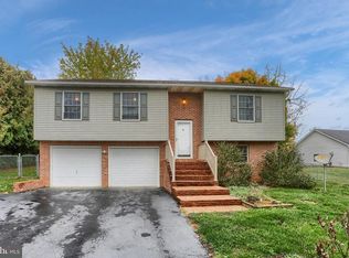 11 Morgan Dr, East Berlin, PA 17316