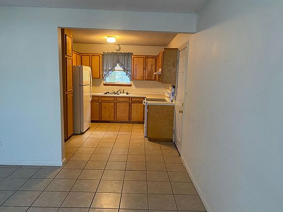 4th image of 422 Park Pl #434