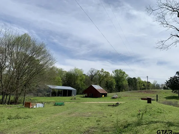 16890 Fm 16 E, Winona, TX 75792