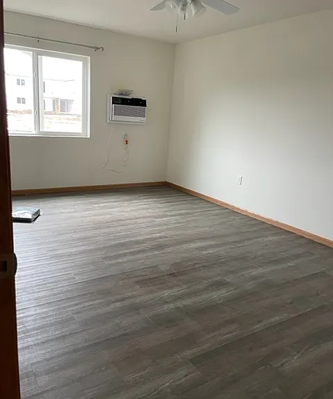 821 Kennedy St #111 — Photo 6