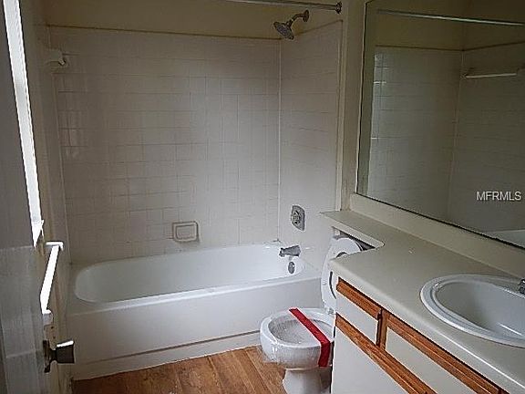 5th image of 8628 Bonaire Bay Ln APT 203