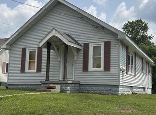 701 N Harper St, Marion, IL 62959