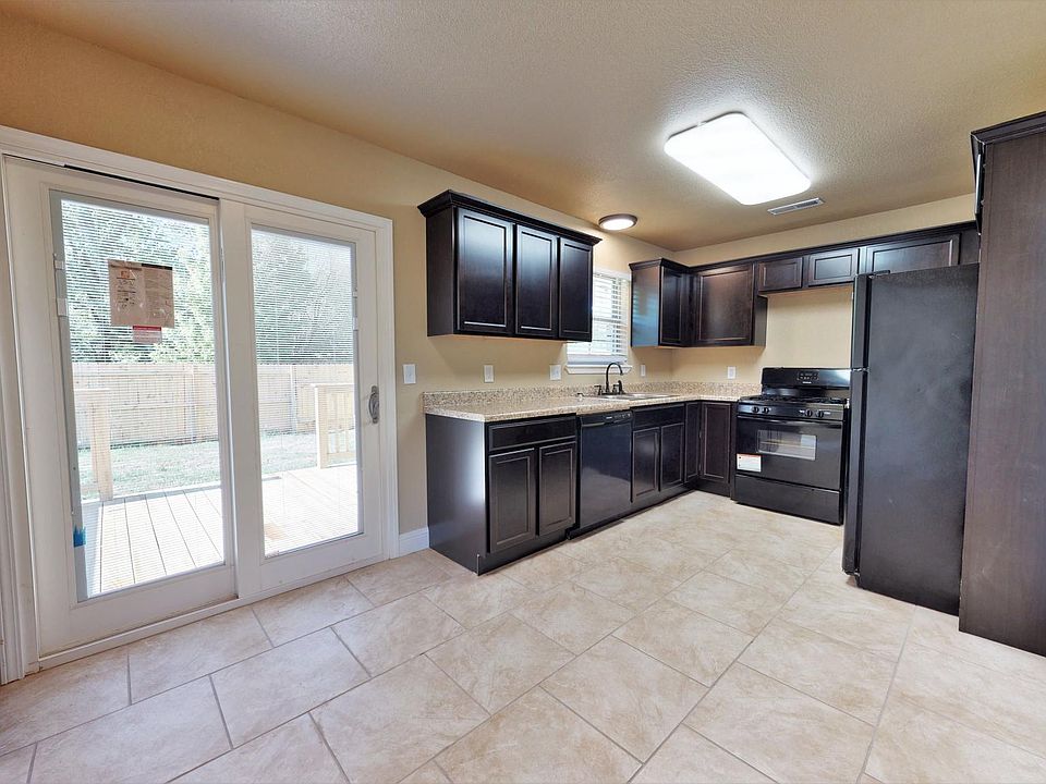 1st image of 5361 W Clevenger Dr