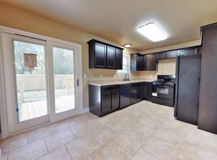 5361 W Clevenger Dr, Fayetteville, AR 72704