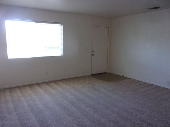 3rd image of 73637 Sunnyvale Dr APT 1