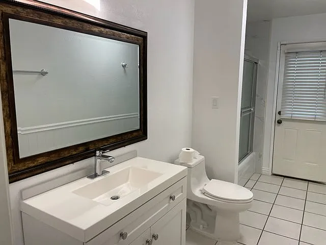 5122 Dutcher Ave — Photo 6
