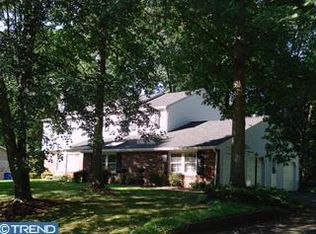 573 Nottingham Dr, Yardley, PA 19067