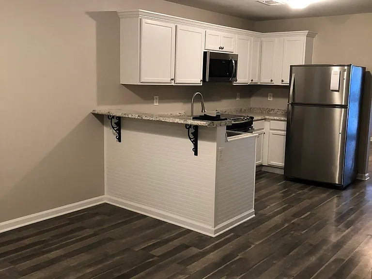 3542 Douglass Ave — Photo 10