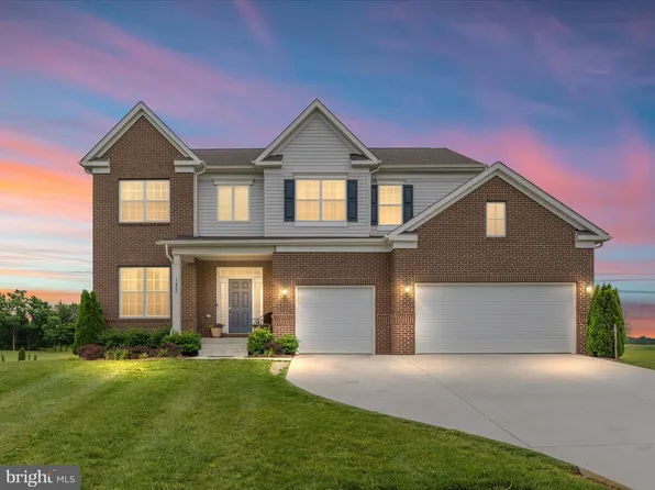 125 Volney Hill Rd, Shenandoah Junction, WV 25442